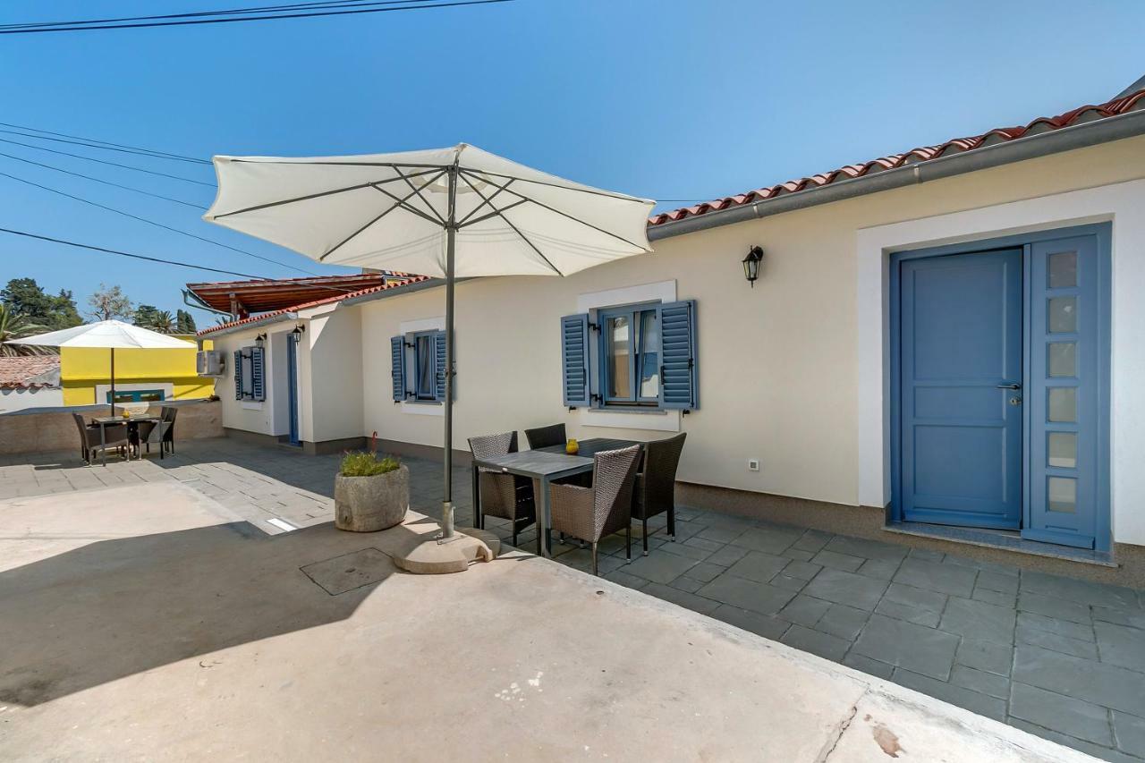 Apartments Relax Veli Losinj Exterior photo
